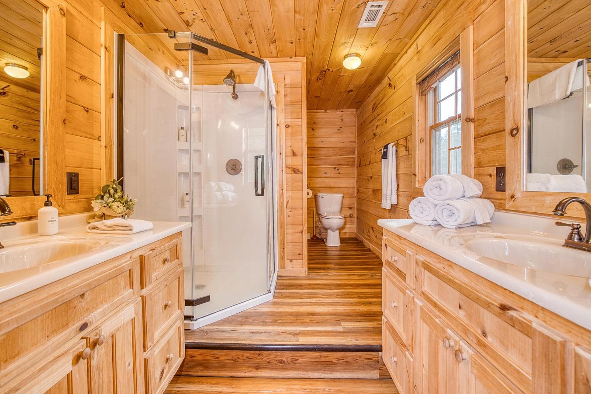 Sky High Lodge By Bk Stays. Large Cabin. Amazing Views. Game Room. Jacuzzi. Six Bedrooms. Sleeps 12 Blue Ridge Exteriör bild