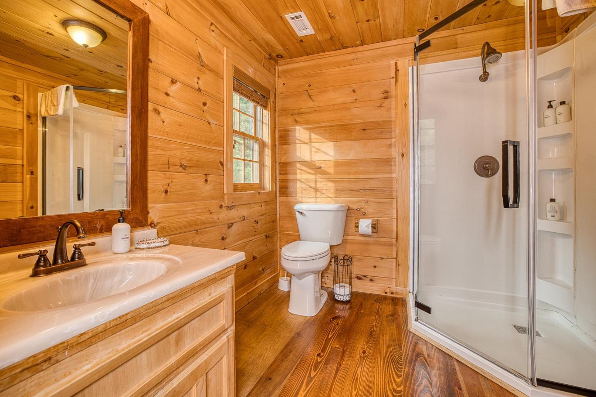 Sky High Lodge By Bk Stays. Large Cabin. Amazing Views. Game Room. Jacuzzi. Six Bedrooms. Sleeps 12 Blue Ridge Exteriör bild
